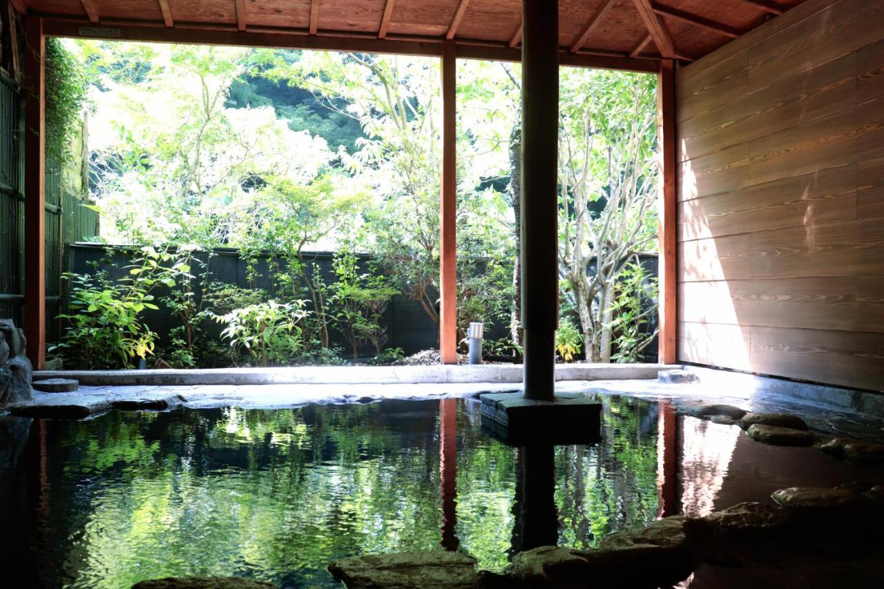 Onsen Guest House Tsutaya Хаконе Экстерьер фото
