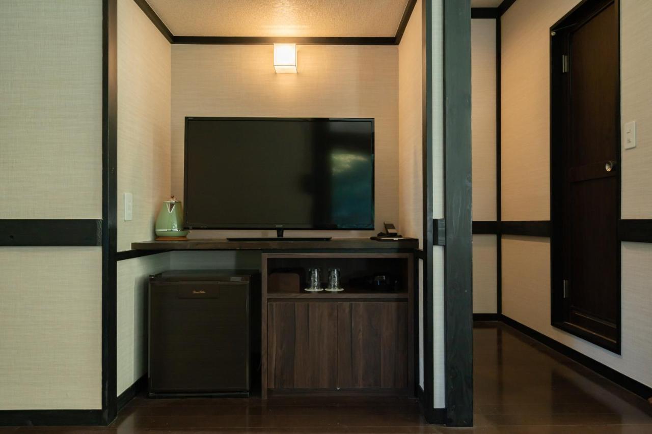 Onsen Guest House Tsutaya Хаконе Экстерьер фото